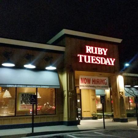 Ruby Tuesday of Tiffany Springs