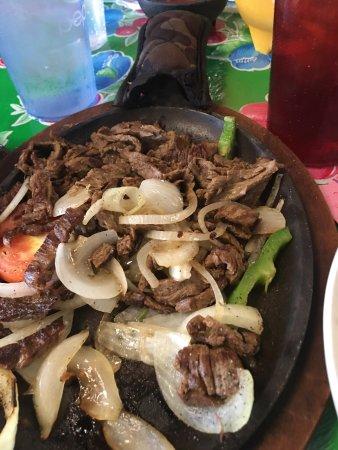 El Azteca Mexican Restaurant