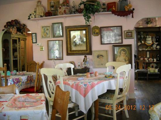 Ruby Lena's Tea Room & Antq
