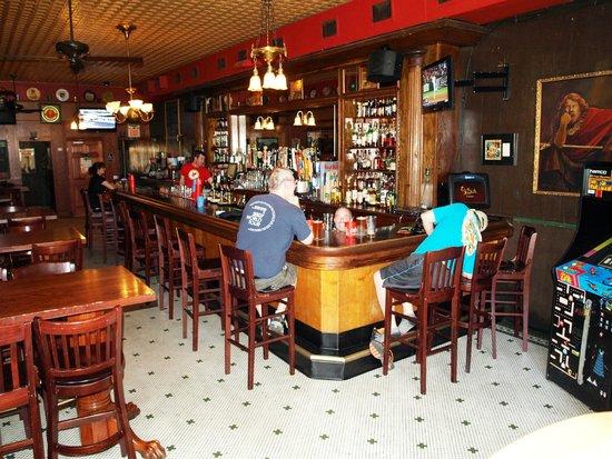 Llywelyn's Pub