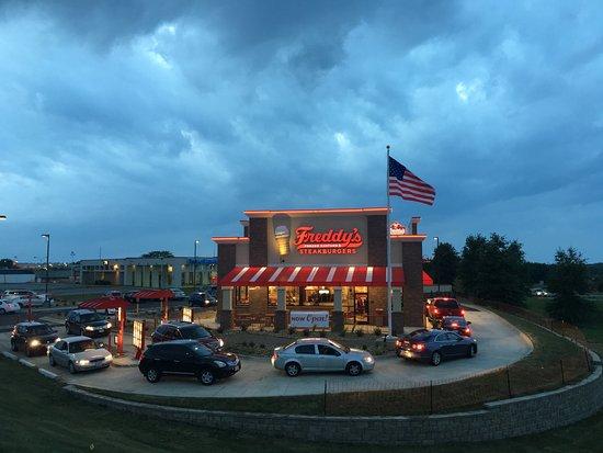 Freddy's Frozen Custard & Steakburgers