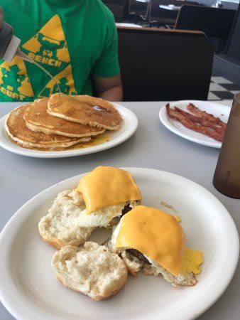 John's Pancake House Family Restaurant